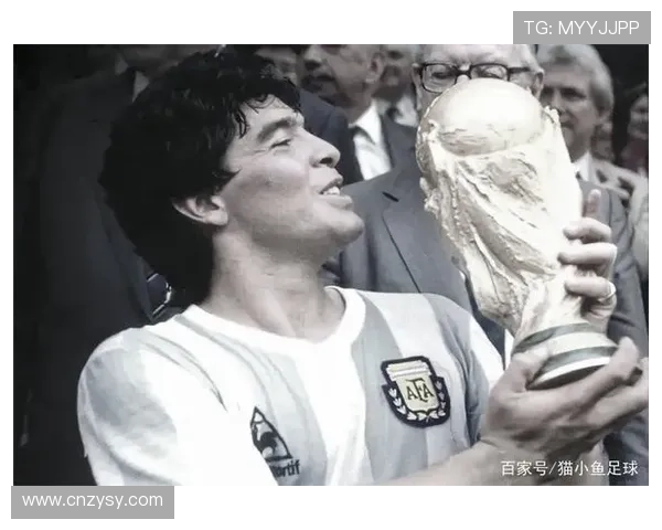 中国6号足球明星的崛起与荣耀背后的故事与成就分析